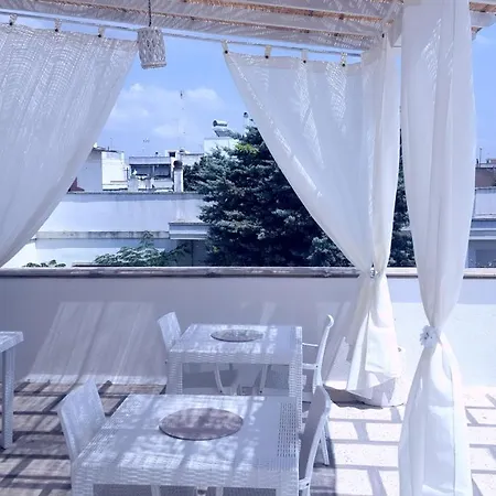 B&bwhite Bed & Breakfast